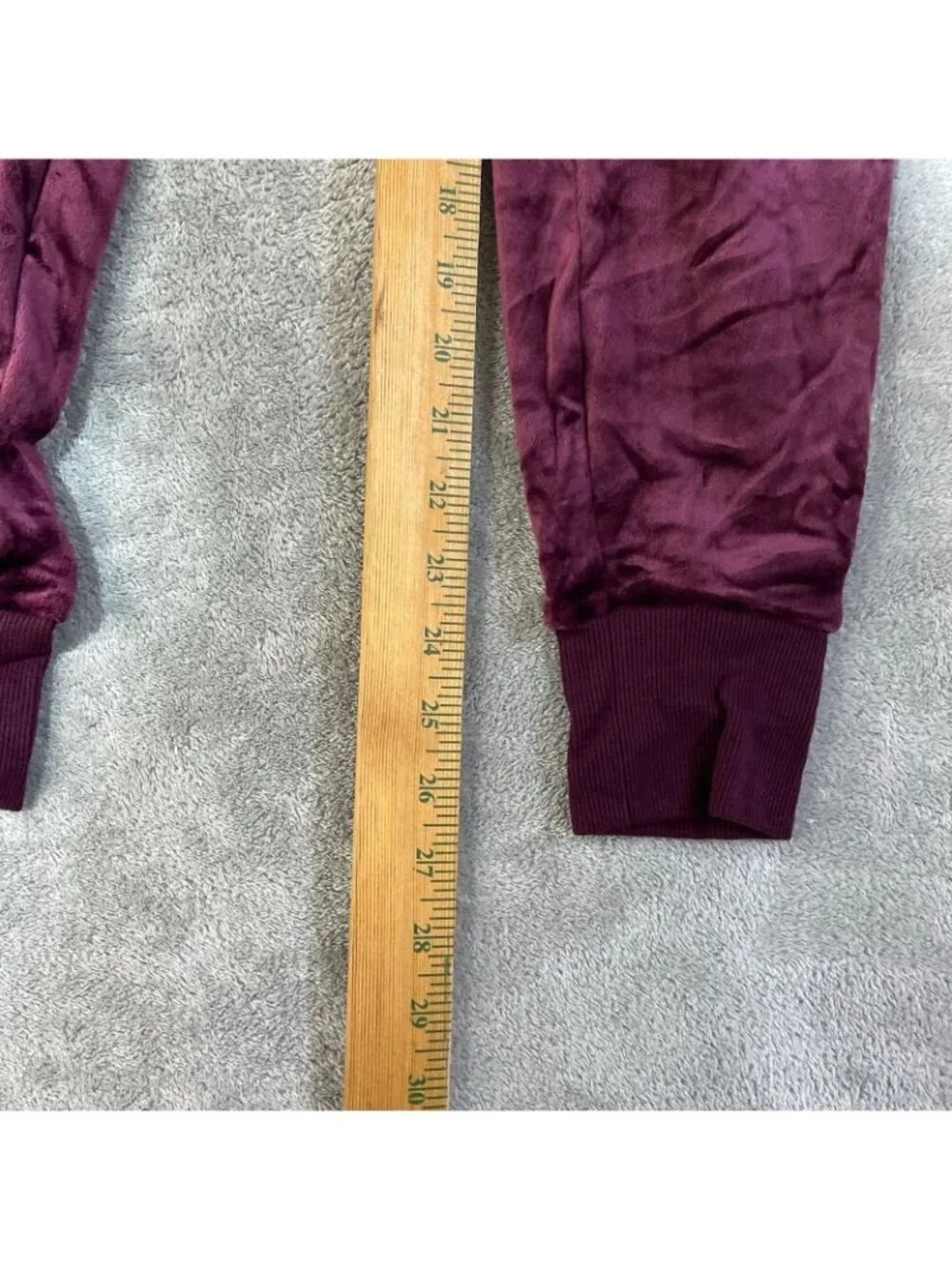 NWT Felina Women's XS Tracksuit Hoodie & Jogger Set Burgundy
